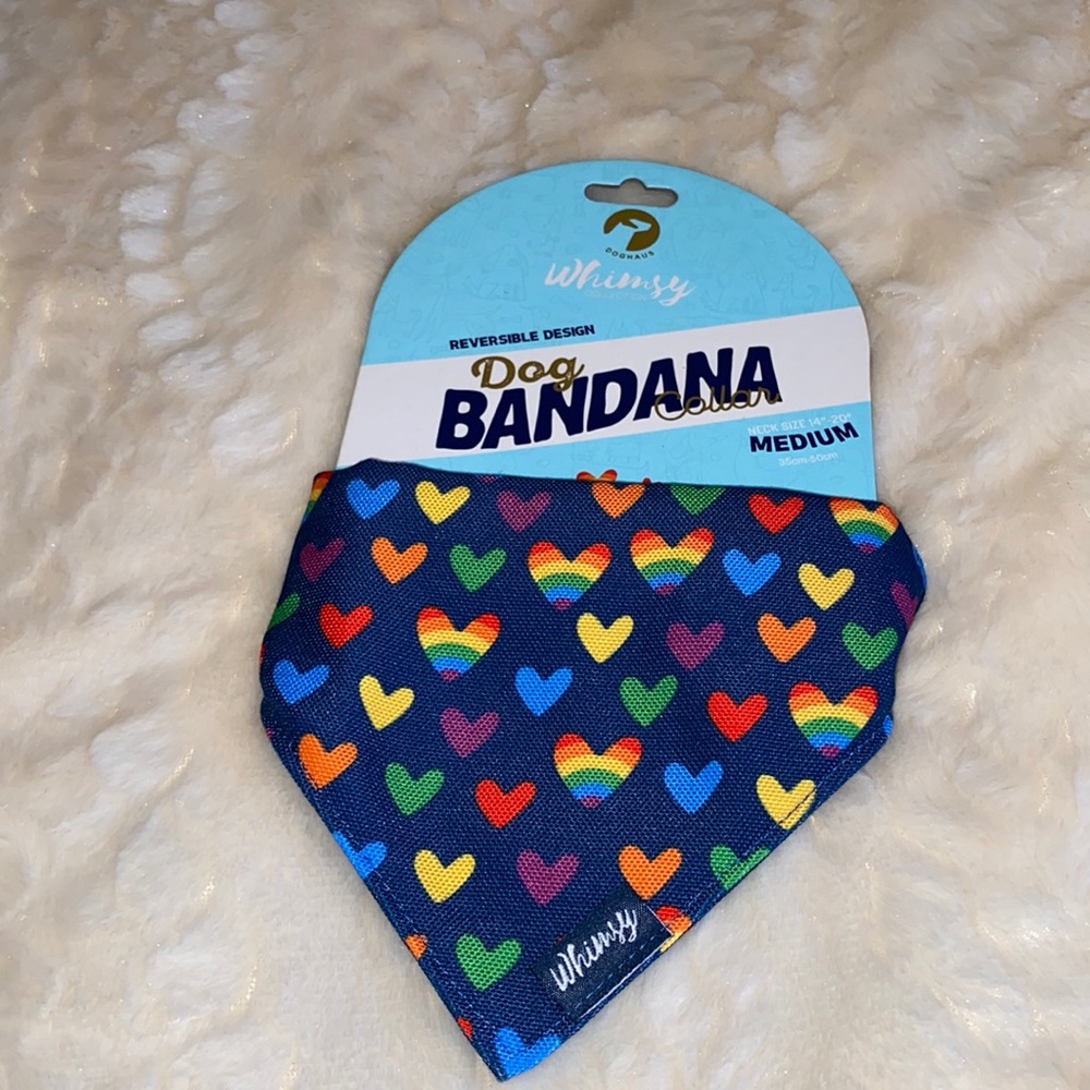 NWT dog collar/bandana. Size S,M, L